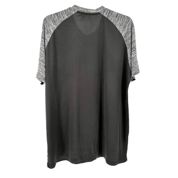 Marvel The Punisher T-Shirt 2XL Black Gray Pin-Look on Graphic Polyester - Picture 3 of 7